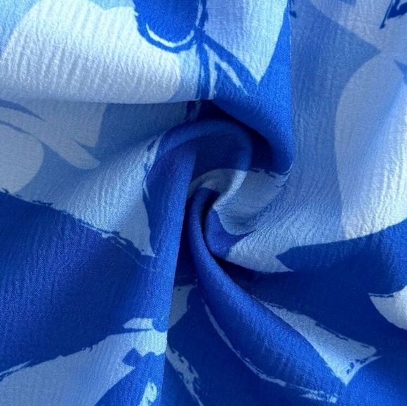 Dreamara Women's Watercolor Silhouette Print Twist Front Backless Romper - Picture 7 of 7